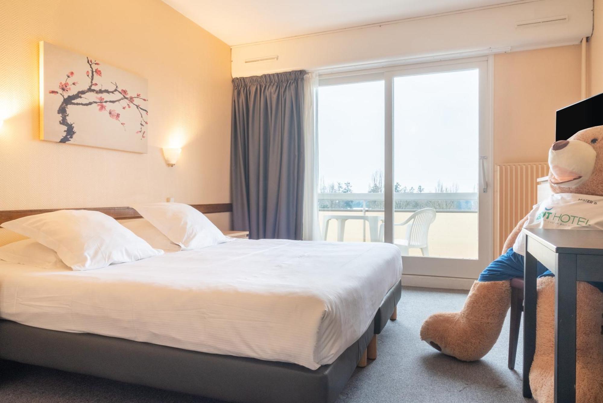 Brit Hotel Le Parc Vichy Bellerive-sur-Allier Exteriör bild