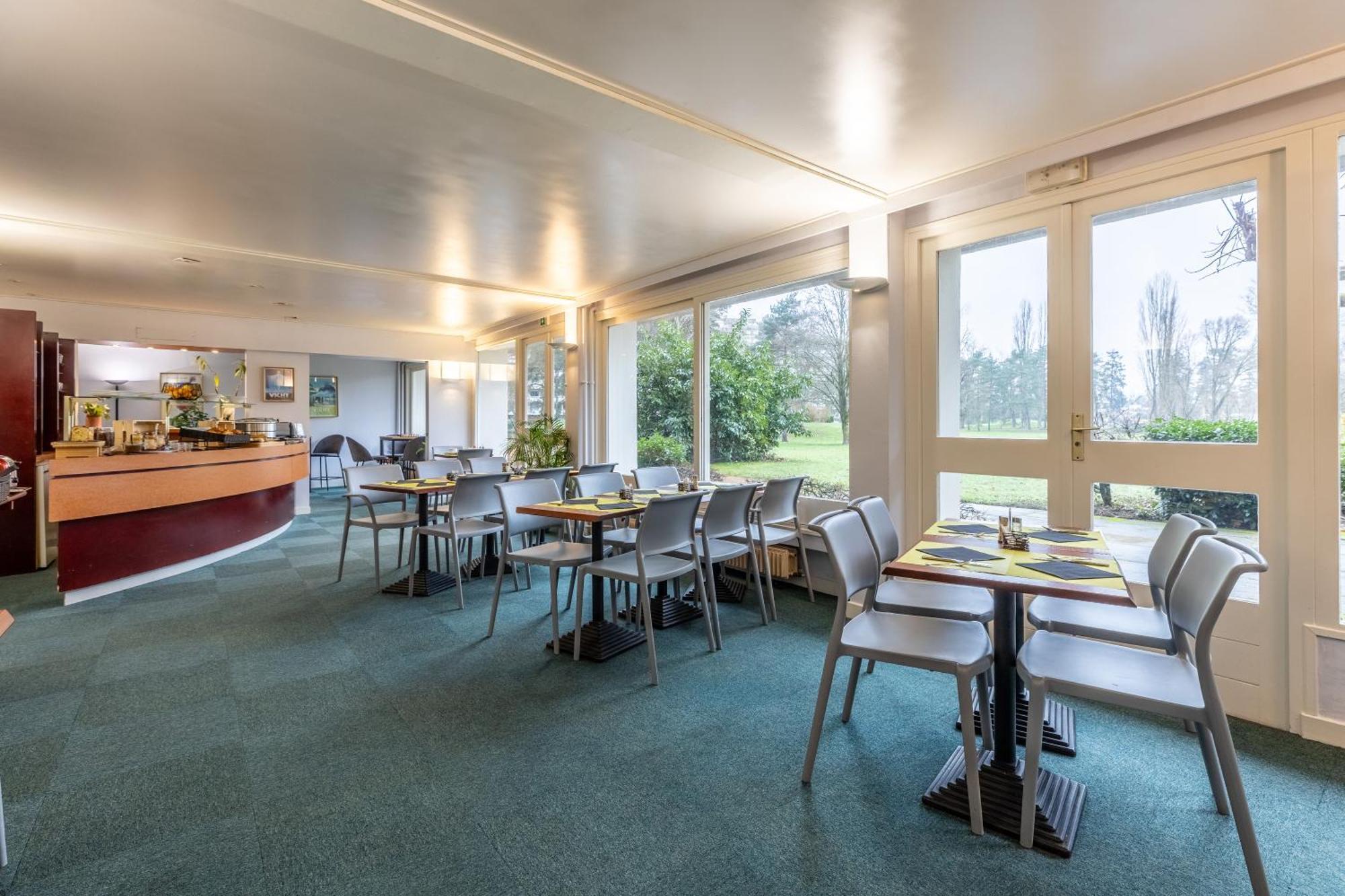 Brit Hotel Le Parc Vichy Bellerive-sur-Allier Exteriör bild